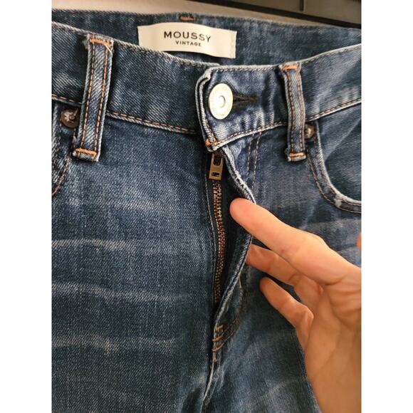 Moussy Vintage Saab Raw Hem Distressed Skinny Ankle Jeans - Picture 5 of 7